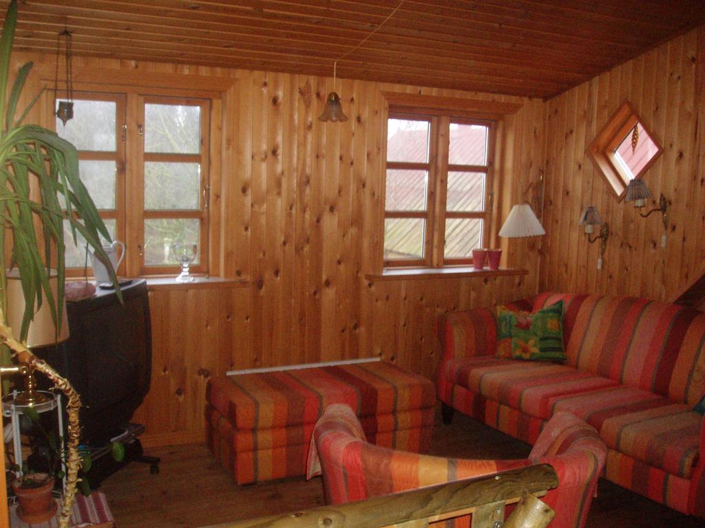 Country House Karby Esterno foto